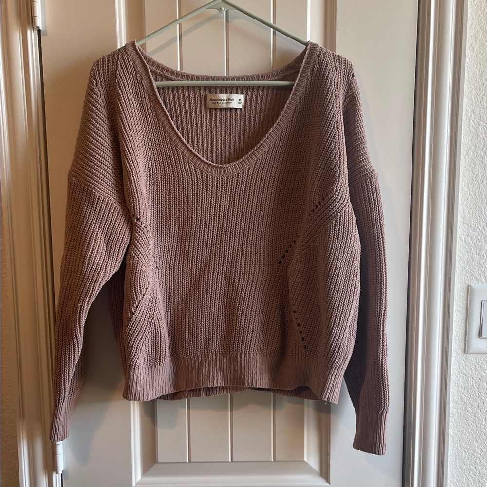 Abercrombie & Fitch V-Neck Sweater